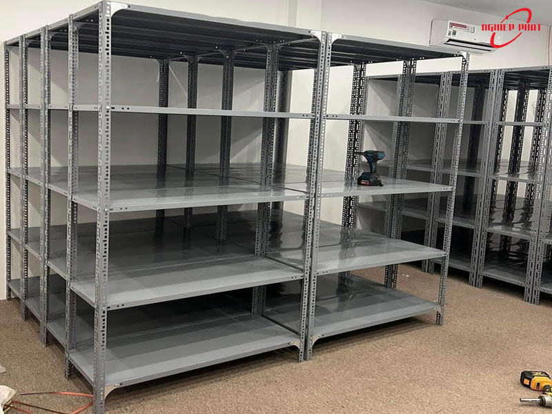 
	Kệ sắt V lỗ phường Phú An TPHCM, giá tốt nhất, giao miễn phí

