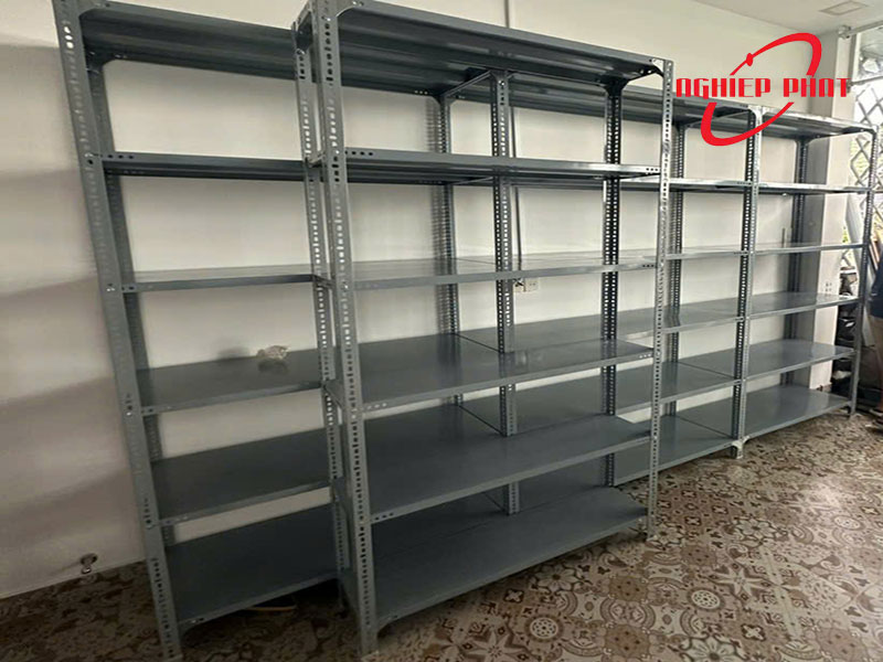  Kệ sắt V lỗ phường Gia Định TPHCM, giá tốt nhất, chất lượng cao 