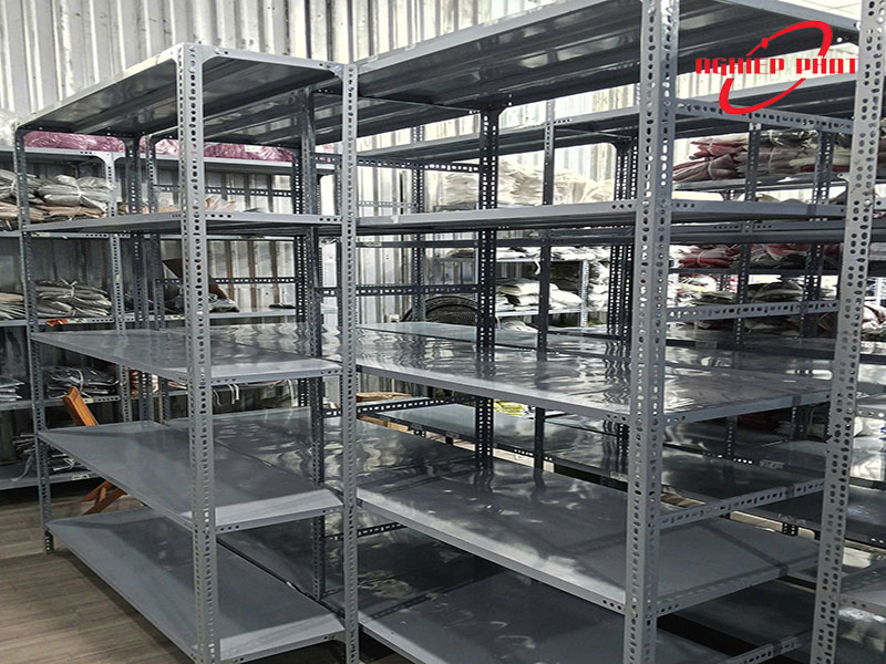  Kệ sắt V lỗ phường Bình Phú TPHCM - Giá tốt, có sẵn, lắp tận nơi 